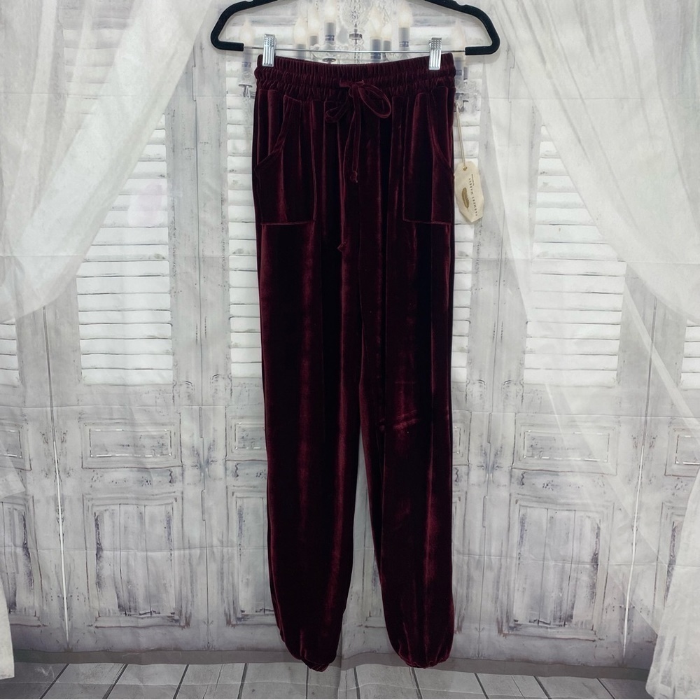 Farmers Market One World Small Red Velvet Joggers Pants Elastic Waist Pockets